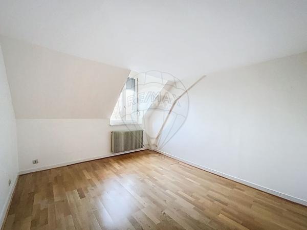 Immeuble à vendre - Sens, Yonne - 89