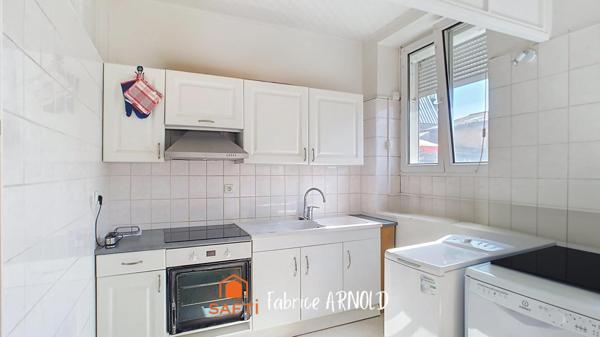 APPARTEMENT LUMINEUX, SPACIEUX ET PLEIN DE CHARME