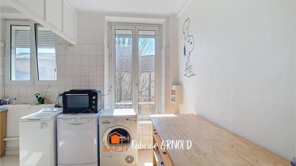 APPARTEMENT LUMINEUX, SPACIEUX ET PLEIN DE CHARME