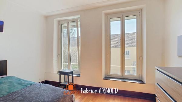 APPARTEMENT LUMINEUX, SPACIEUX ET PLEIN DE CHARME