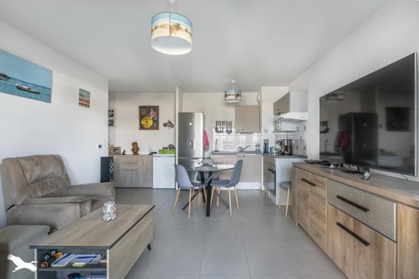 Appartement à vendre |                                       Marcheprime |                                        3 pièces  |  63 m²