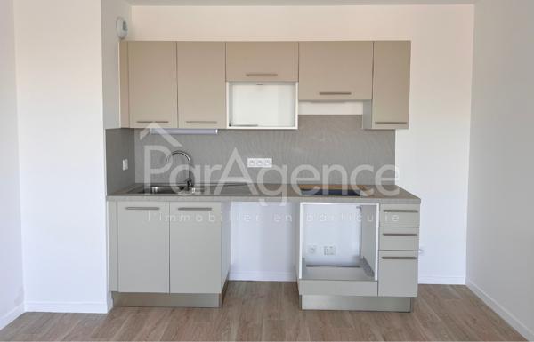 Appartement T4 neuf avec balcon Résidence récente Royan
