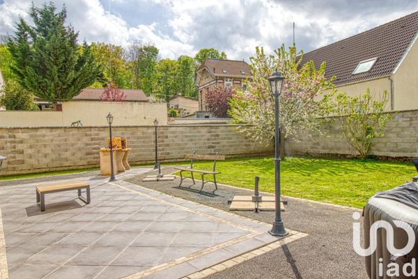 Maison 6 pièces de 105 m² à Écouen (95440)