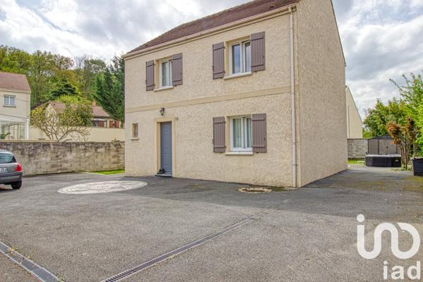 Maison 6 pièces de 105 m² à Écouen (95440)