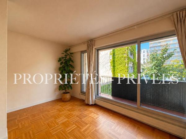 Studio lumineux de 33 m² avec balcon sur jardin au coeur d'Auteuil Sud - Paris 16e