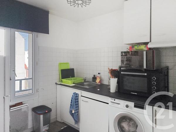 Appartement Studio à vendre  1 pièce - 29,46 m 2   ST DENIS  - 93