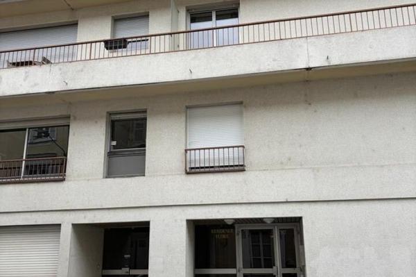 Location - BUREAUX 80 m 2