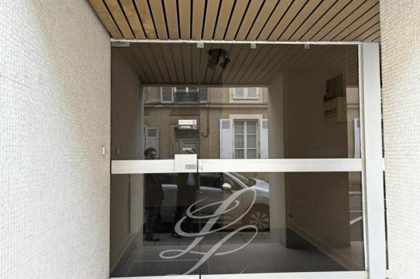 Location - BUREAUX 80 m 2