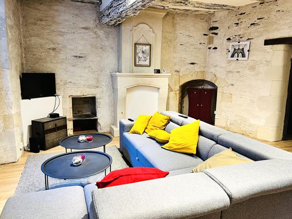 Immeuble en colocation Angers hyper centre secteur Cathédrale 207m2