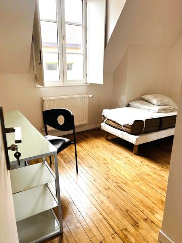 Immeuble en colocation Angers hyper centre secteur Cathédrale 207m2