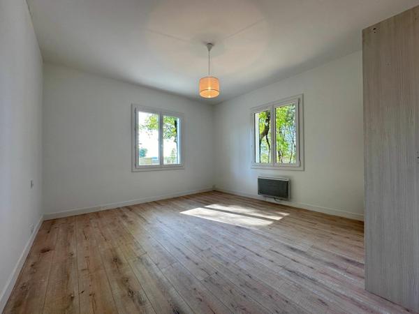 Maison à vendre    5 pièces •  Breuillet