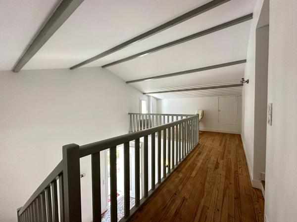 Maison à vendre    5 pièces •  Breuillet