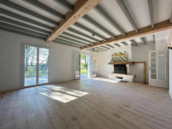 Maison à vendre    5 pièces •  Breuillet