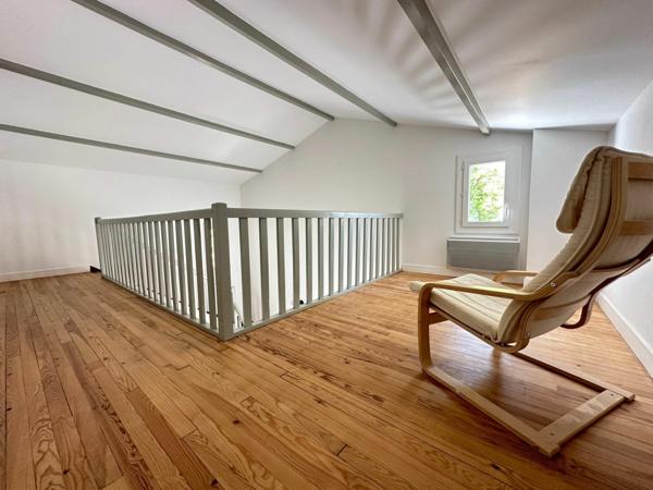 Maison à vendre    5 pièces •  Breuillet