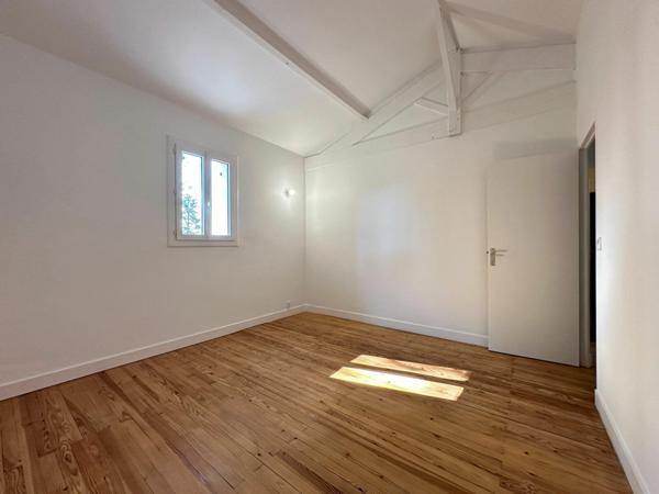 Maison à vendre    5 pièces •  Breuillet