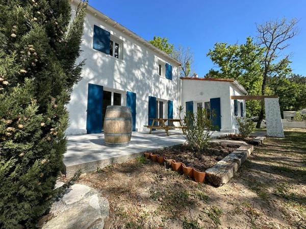 Maison à vendre    5 pièces •  Breuillet