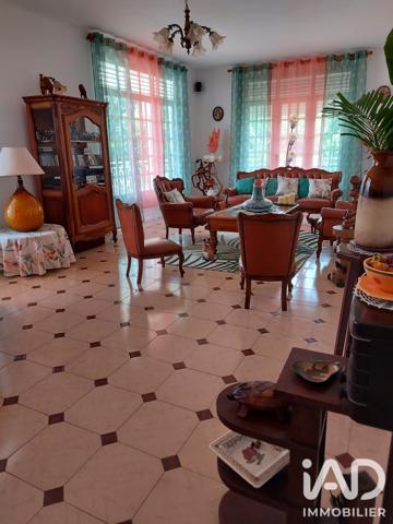 Maison à vendre 10 pièces 269 m² Saint-Claude