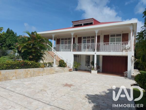 Maison à vendre 10 pièces 269 m² Saint-Claude