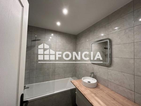 Location Appartement 2 pièces 47.97 m² - 31 RUE CHARLES DE FOUCAULD Nancy 54000