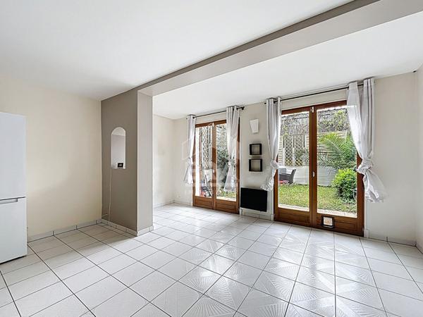 A vendre Ivry Sur Seine 2 pièces 47 m2 avec jardin 35 m²