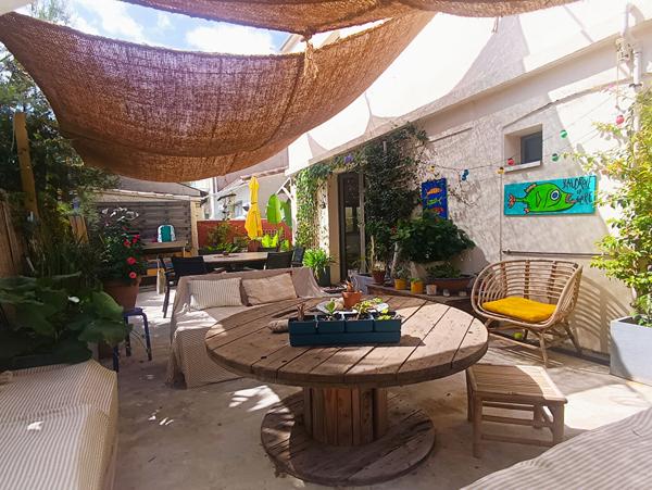 Frontignan plage (34110) - Magnifique villa R+1 d'environ 112M² , de type 4 avec jardin...