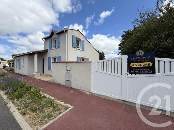 Maison à vendre  4 pièces - 101,20 m 2   SAUJON  - 17