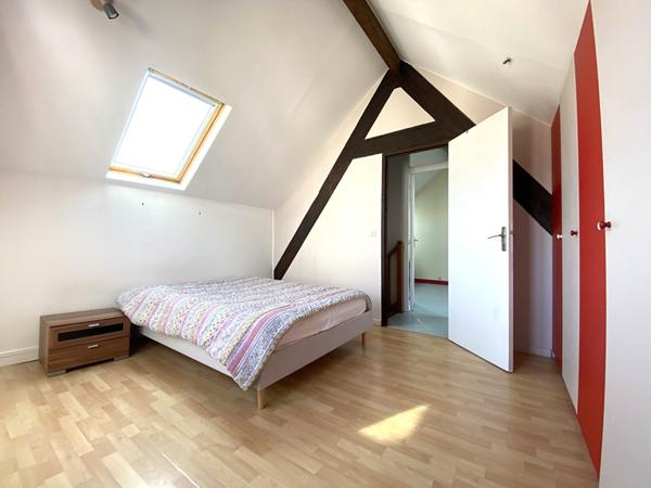 Maison Nanterre 5 pièce(s) 104.15 m2 €529 000 ** - Référence 14997