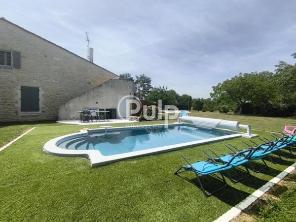 Maison à vendre à Le Gua - Réf. larf31