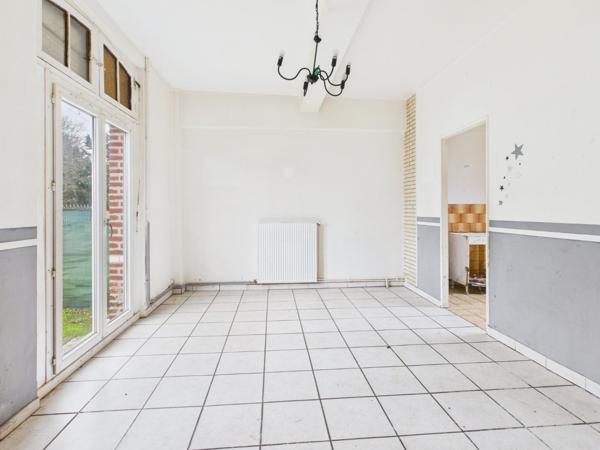 Maison à NESLE (80190)