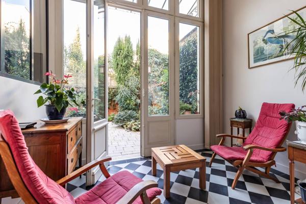 MAISON EN PIERRE QUARTIER SAINT SEURIN-CROIX BLANCHE 3 CHAMBRES