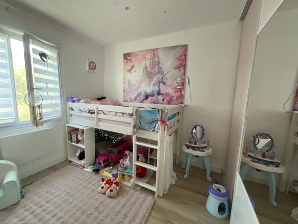Maison T4 sur l’Isle -d’Abeau de 83 m², année 2004 en très bon état
