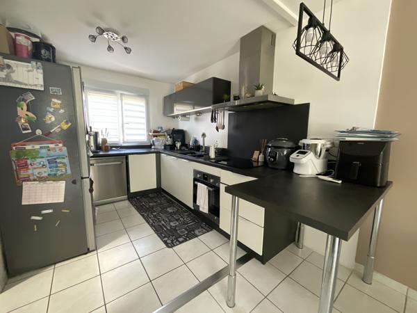 Maison T4 sur l’Isle -d’Abeau de 83 m², année 2004 en très bon état