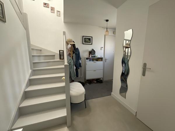 Maison T4 sur l’Isle -d’Abeau de 83 m², année 2004 en très bon état