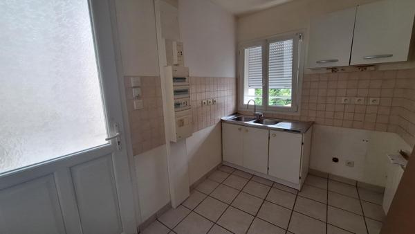 Appartement T3 avec parking privé
