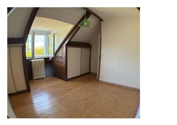 Maison ancienne avec vie de plain pied