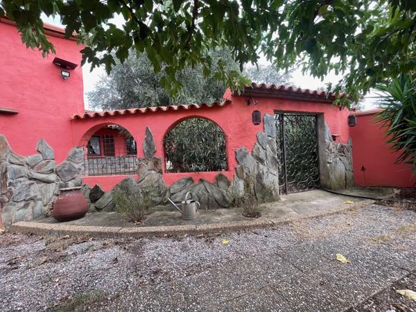 Propriété 4 pièces 160 m2 avec Piscine