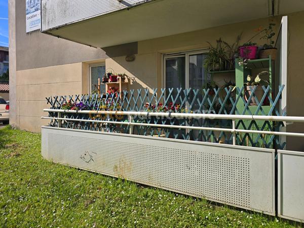 Vente
                Appartement47,69 m² - 2 Pièces -
                    AGEN (47000)