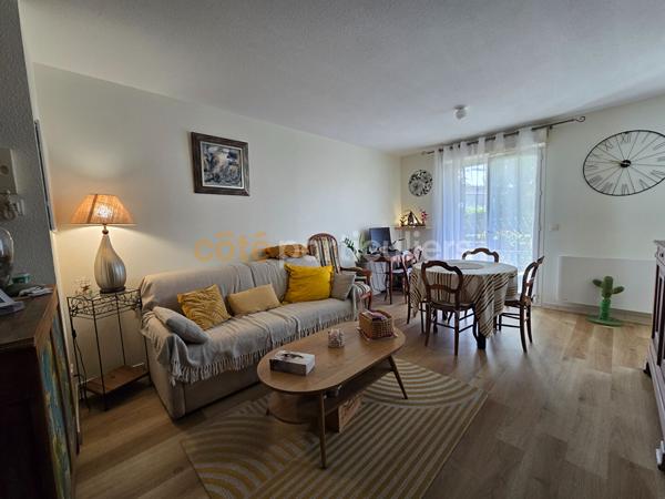 Vente
                Appartement47,69 m² - 2 Pièces -
                    AGEN (47000)