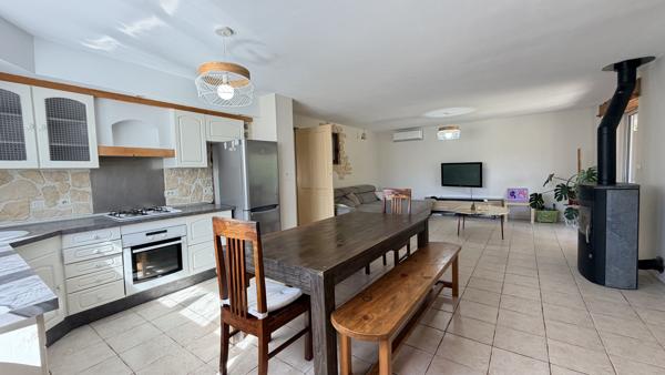 Maison 140m² avec jardin et piscine