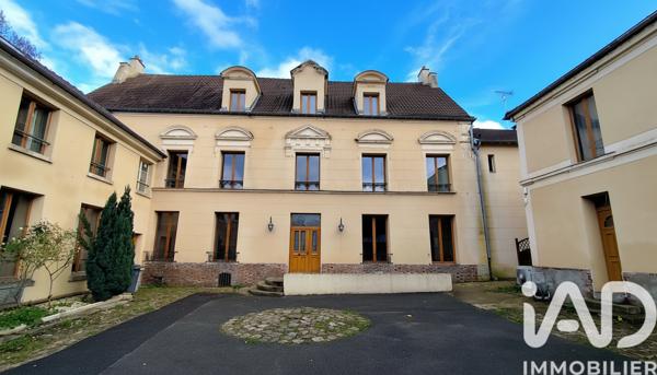 Immeuble à vendre 518 m² Écouen