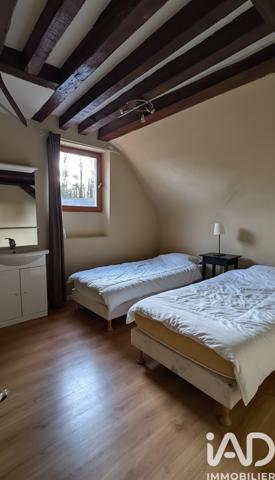 Immeuble à vendre 518 m² Écouen