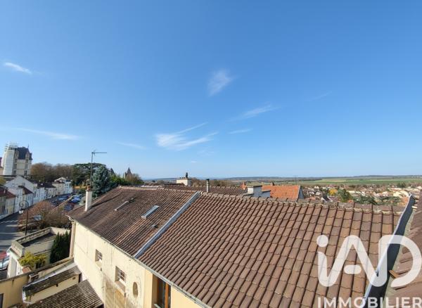 Immeuble à vendre 518 m² Écouen