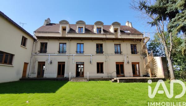 Immeuble à vendre 518 m² Écouen