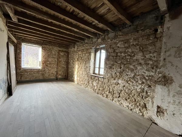 Maison à vendre |  Saint-Médard-la-Rochette |  3 pièces | 84 m²