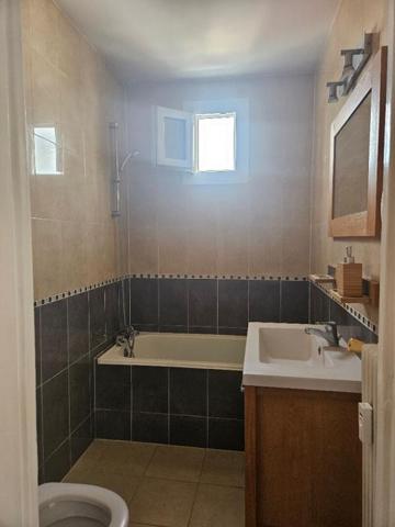 Studio lumineux de 27 m² avec balcon et vue  panoramique -Dernier étage à Saint-Maur-des-Fossés