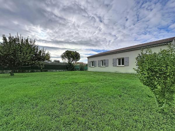 Villa Livron Sur Drome 4 pièce(s) 93 m2