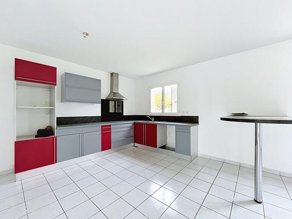 Villa Livron Sur Drome 4 pièce(s) 93 m2