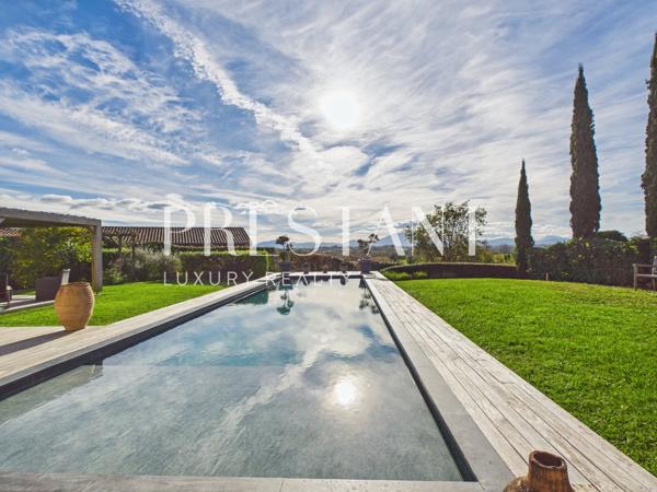 Maison d’architecte avec piscine proche Golf d’Arcangues – Vue montagnes – Potentiel 5 chambres, ARCANGUES