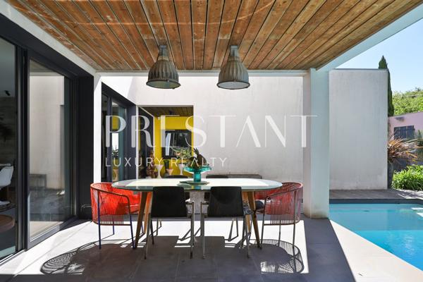 ZURIA – Location de vacances avec piscine – 7 personnes à deux pas de la Côte des Basques et du centre ville, BIARRITZ