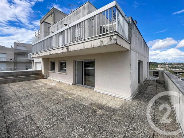 Appartement F2 à vendre  3 pièces - 63 m 2   MELUN  - 77